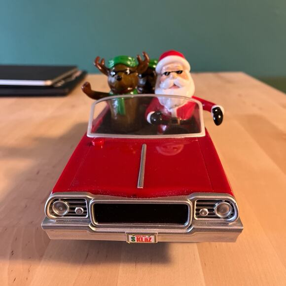 Gemmy Christmas Low Rider Red Impala Car Santa 2 Reindeer Animated Musical Works - Picture 6 of 10
